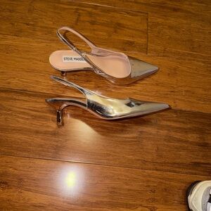 Steve Madden Metallic Silver Slingback Heels